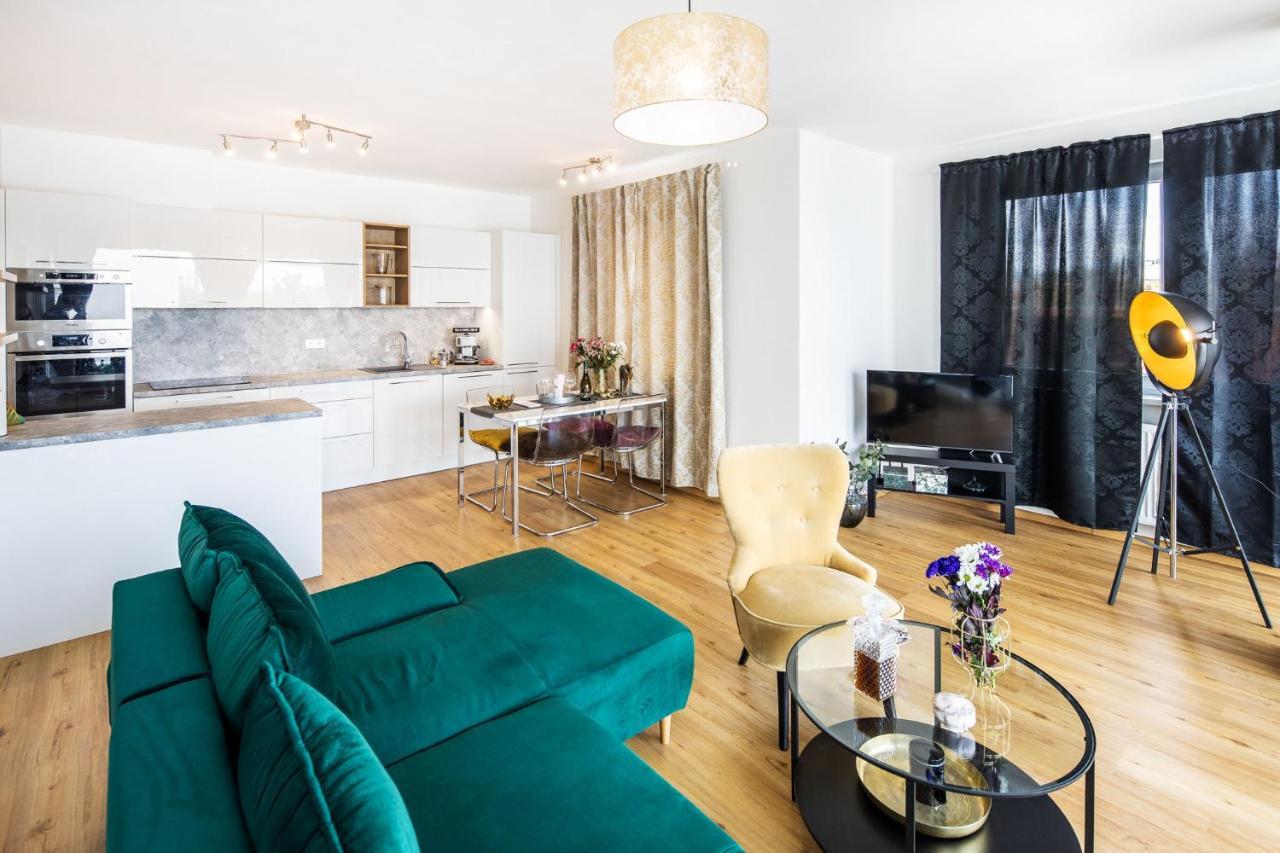 אולומוץ Silvie Apartments - Zlate Terasy מראה חיצוני תמונה