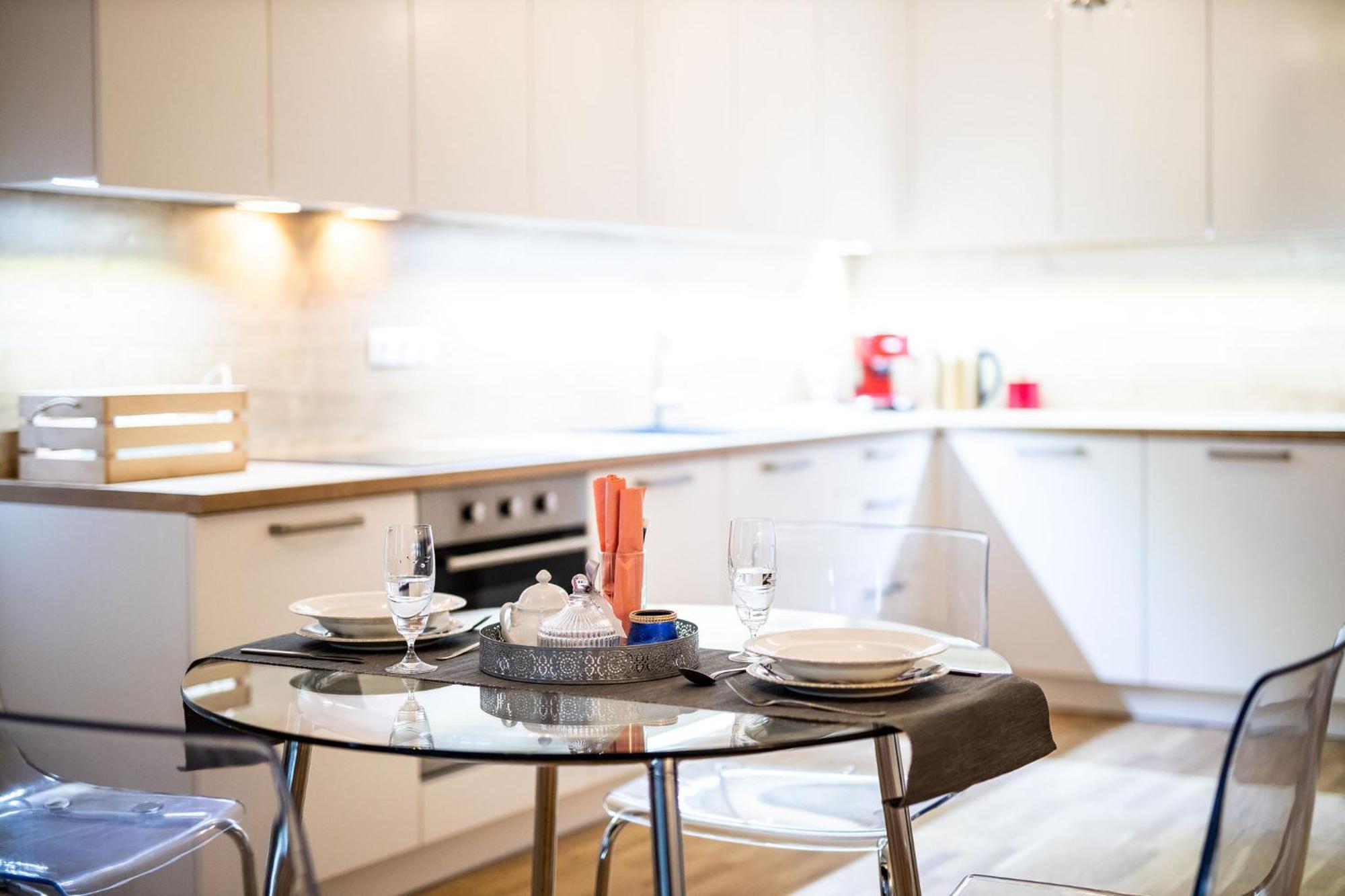 אולומוץ Silvie Apartments - Zlate Terasy מראה חיצוני תמונה